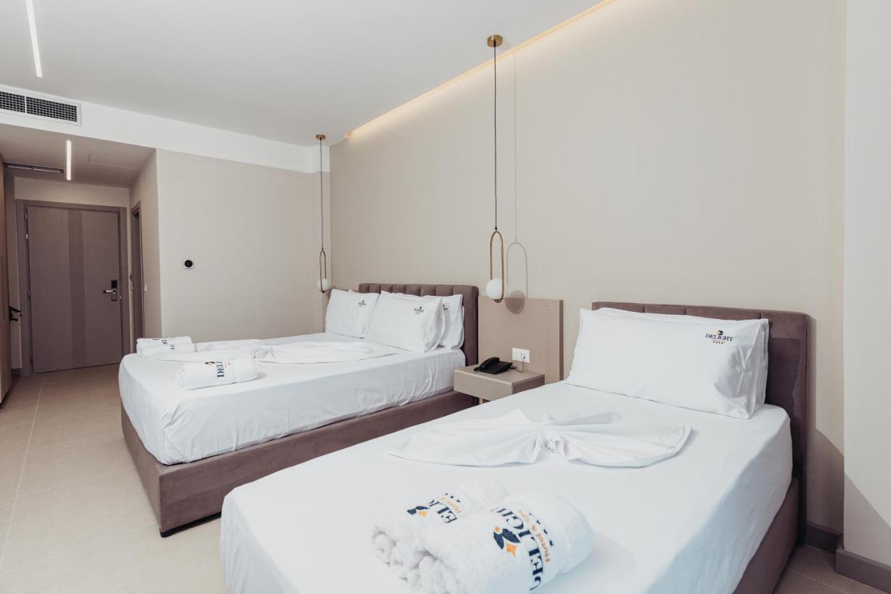 Delight & 4* Golem (Tirana)