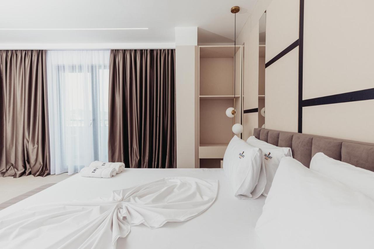 Delight & Hotel Golem (Tirana)